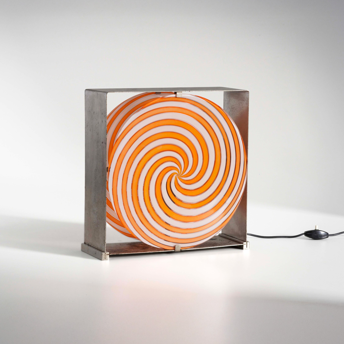 Model LT 217 Table Lamp